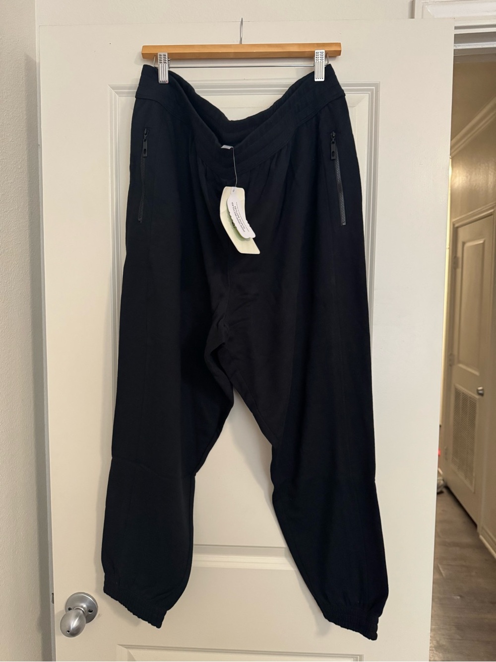 Fabletics Black womens Jogger Sweatpants with Zipper Pockets